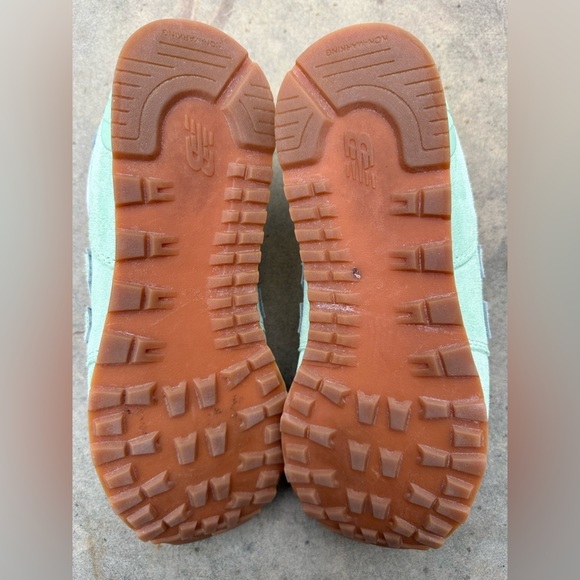 New Balance 574 Women's Running Lace-up Sneakers Size 5 READ - Picture 8 of 11